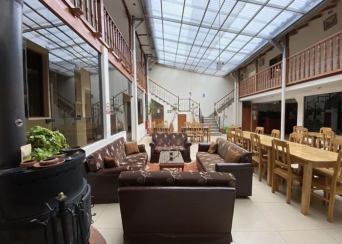 Saphi - Excelente Ubicacion Hotel 2*
