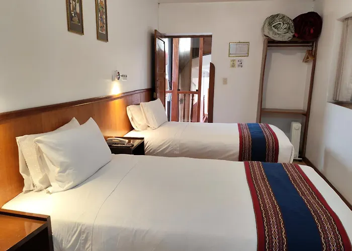 Saphi - Excelente Ubicacion Hotel 2*